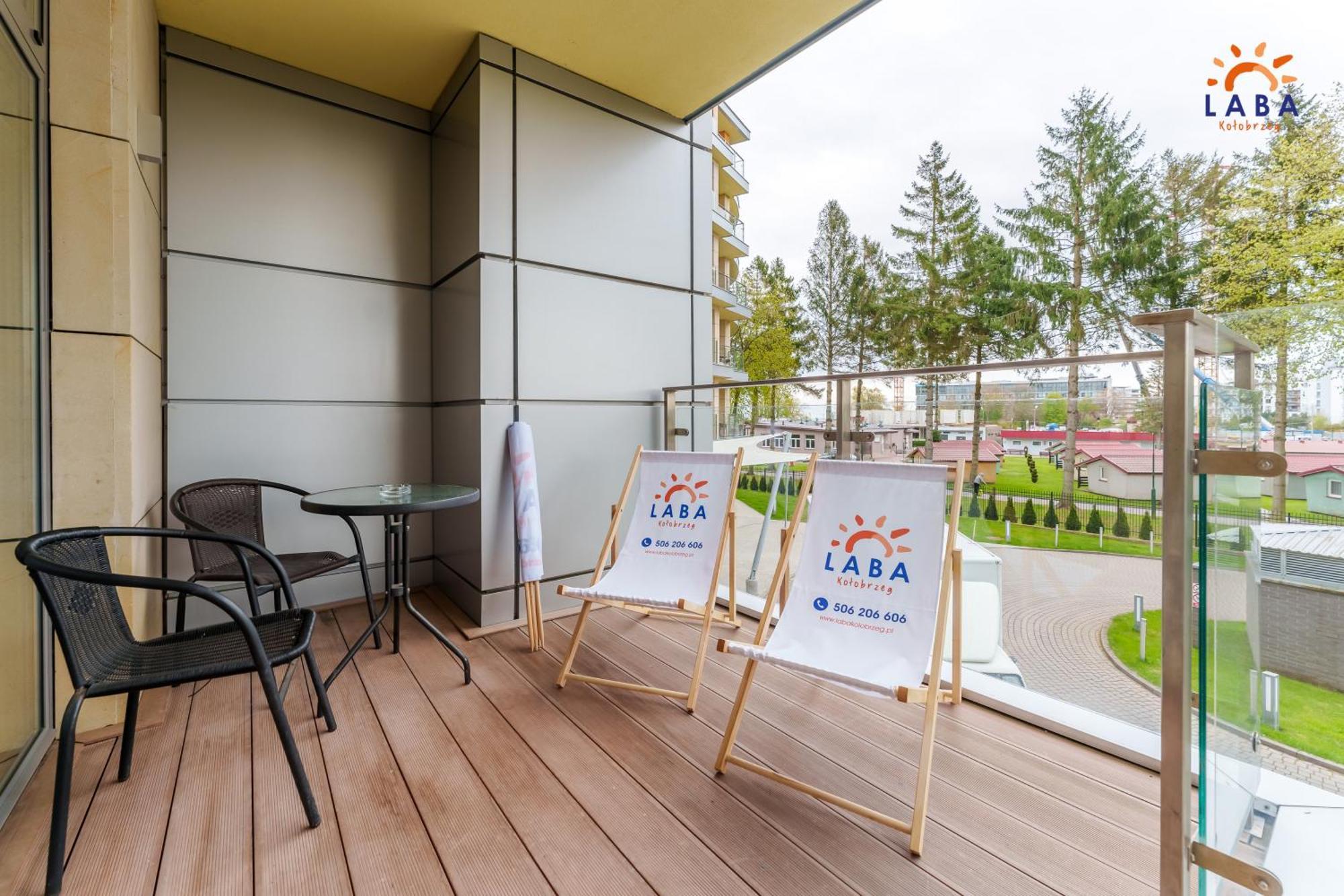 Laba Kolobrzeg Apartamenty Diune Z Parkingiem Exterior photo